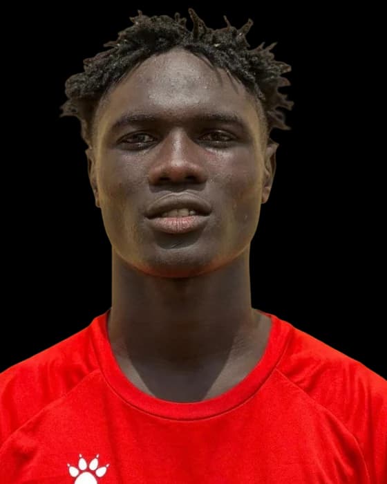 Inunsa Ismail, Left Back